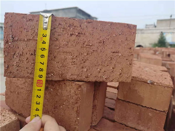 烧结实心砖价格